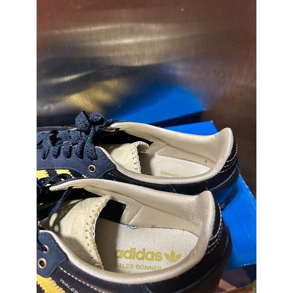 Size 9.5 - adidas Wales Bonner x Samba Collegiate Navy Yellow - Picture 8 of 9
